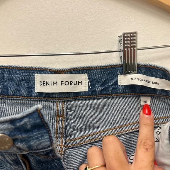 NWOT Denim Forum “ The ‘90s Halle Skirt” size 25 - Picture 3 of 7